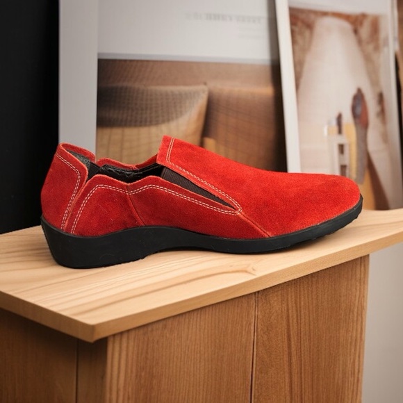 Easy Spirit Amorette Burnt Orange Suede Slip-On Shoes 8.5 M | Comfort Casual NWT - Picture 6 of 9